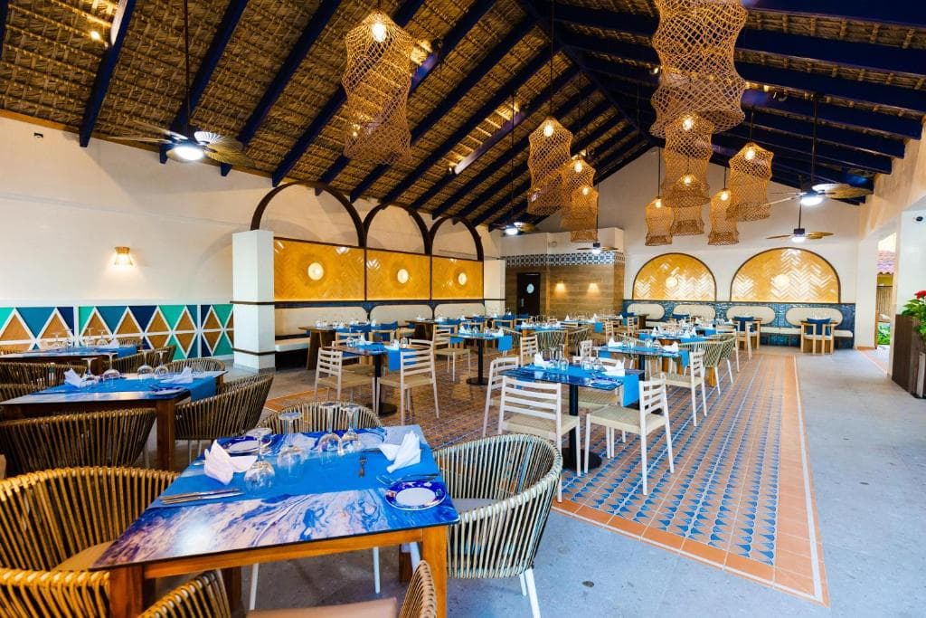 Tropical Princess Beach Resort & Spa - 41