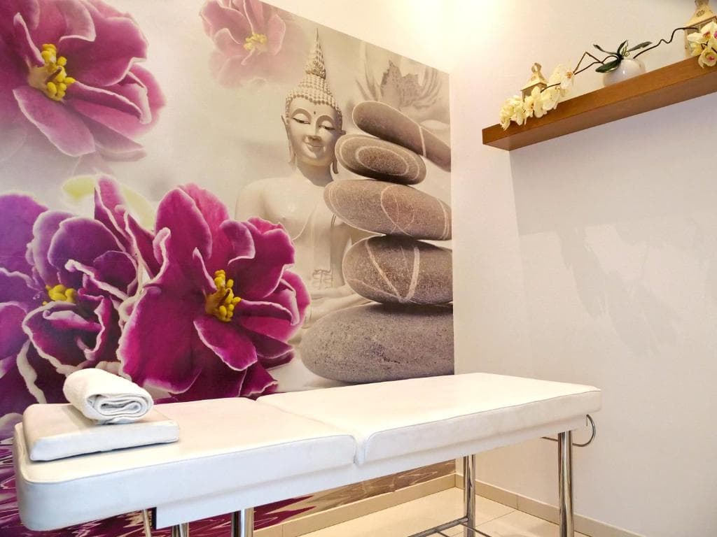 Loutsiana Deluxe Apartments - 32