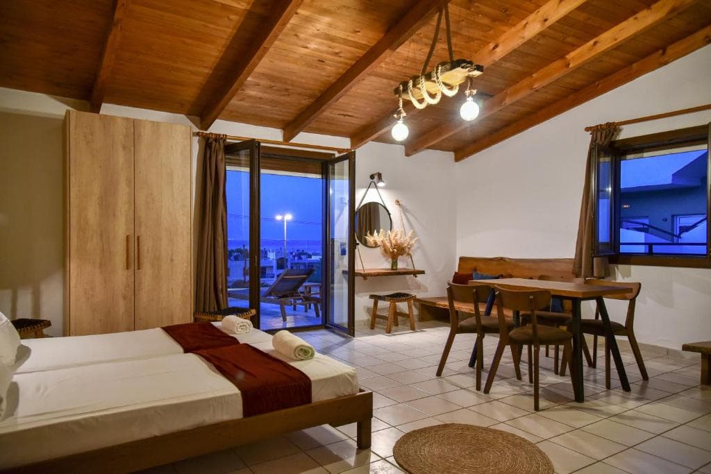 Iraklis Apartments - 3