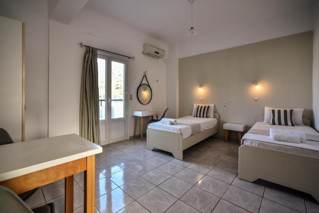 Iraklis Apartments - 39