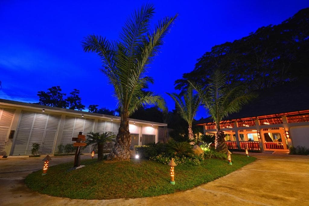 Hotel Munting Paraiso - 13