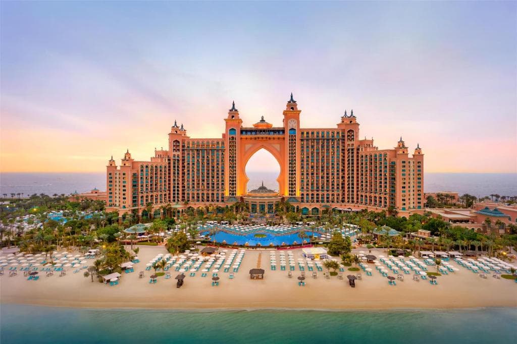 Charter Dubai - Hotel Atlantis The Palm 5*
