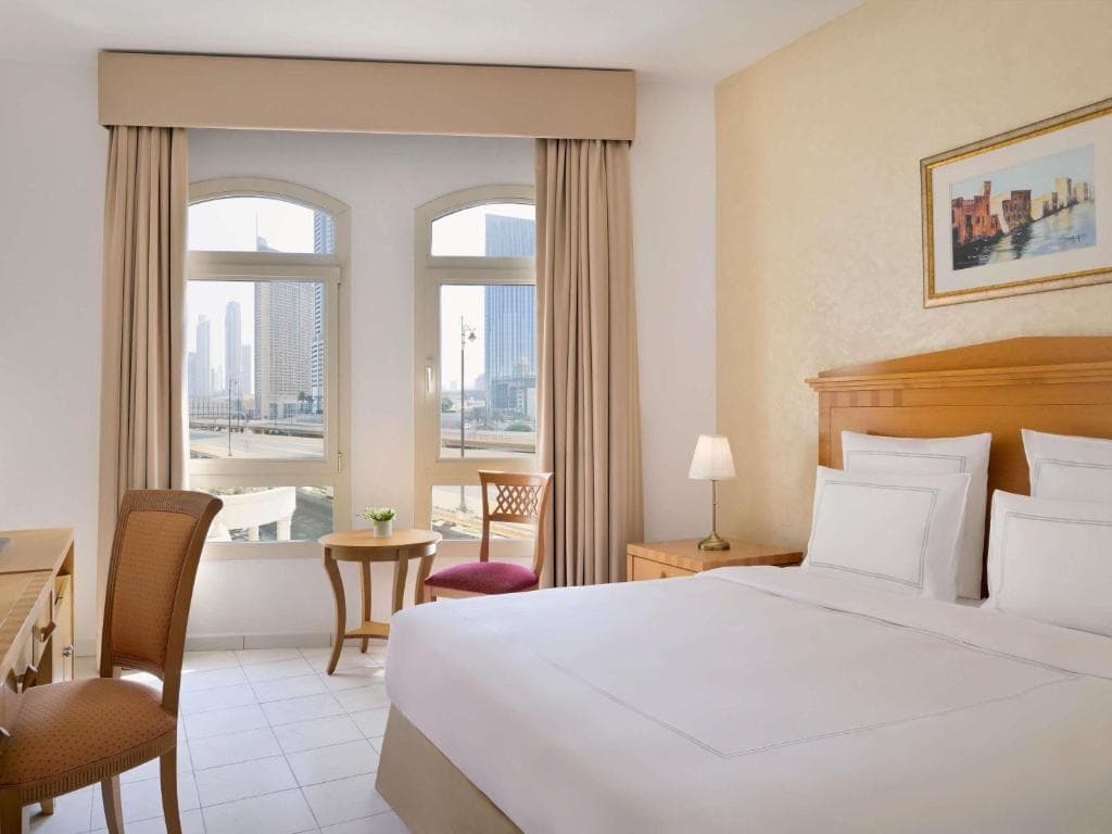Swissotel Al Murooj Dubai - 5