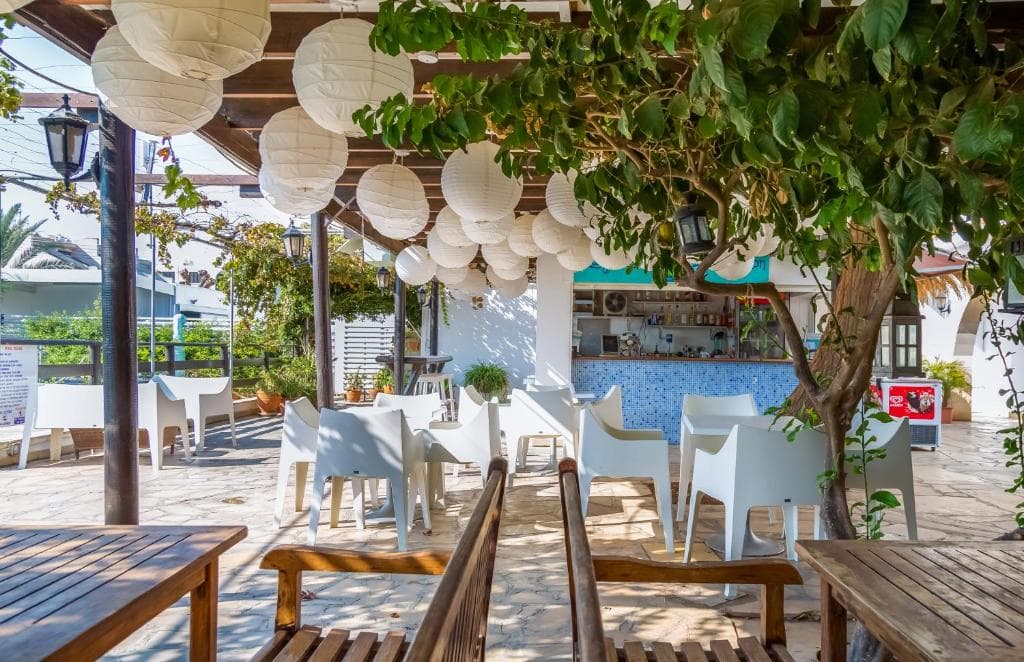 Captain Karas Holidays Apartments - 12