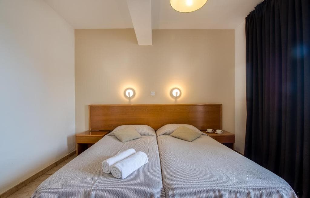 Captain Karas Holidays Apartments - 18