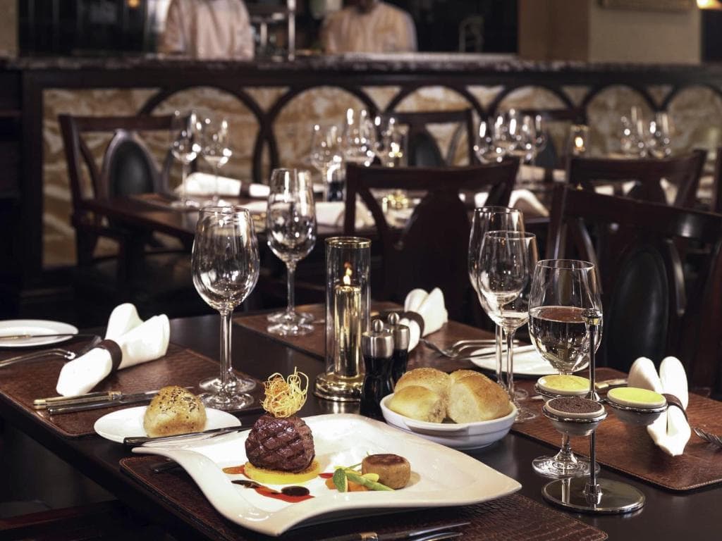 Hotel Movenpick Grand Al Bustan - 40