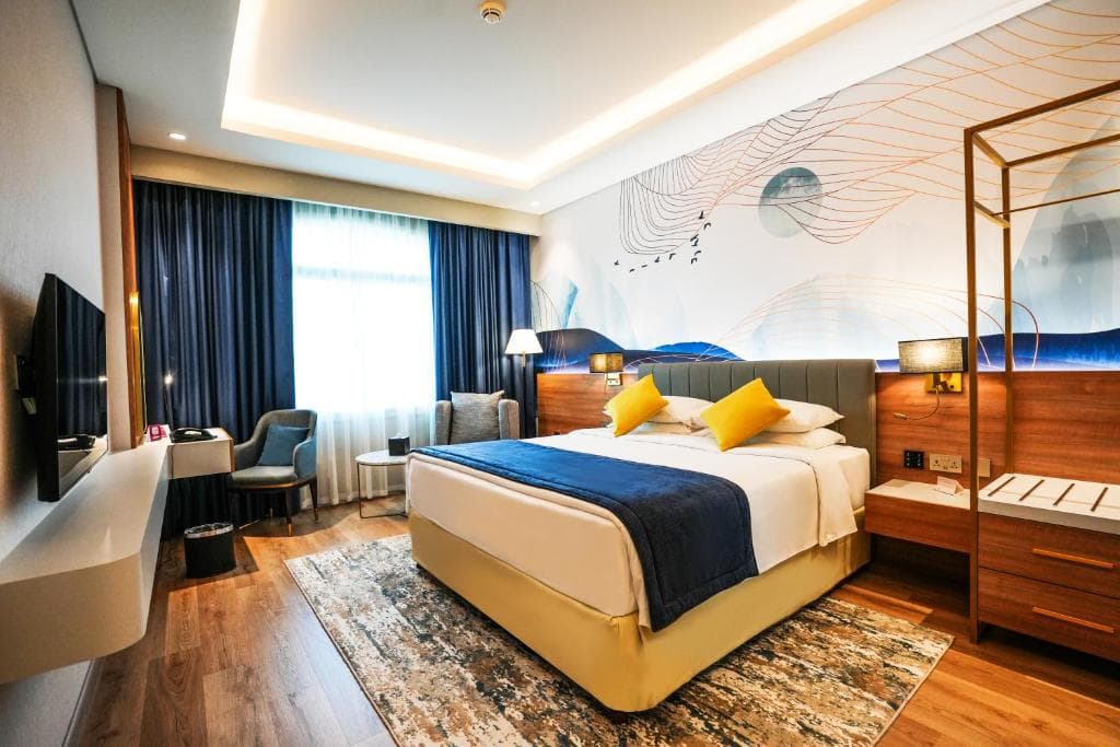 Hotel Movenpick Grand Al Bustan - 41