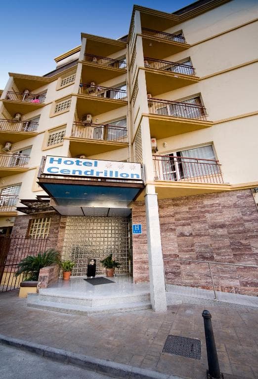 Hotel Monarque Cendrillon - 13