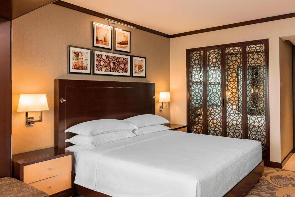 Hotel & Towers Sheraton Dubai Creek - 12