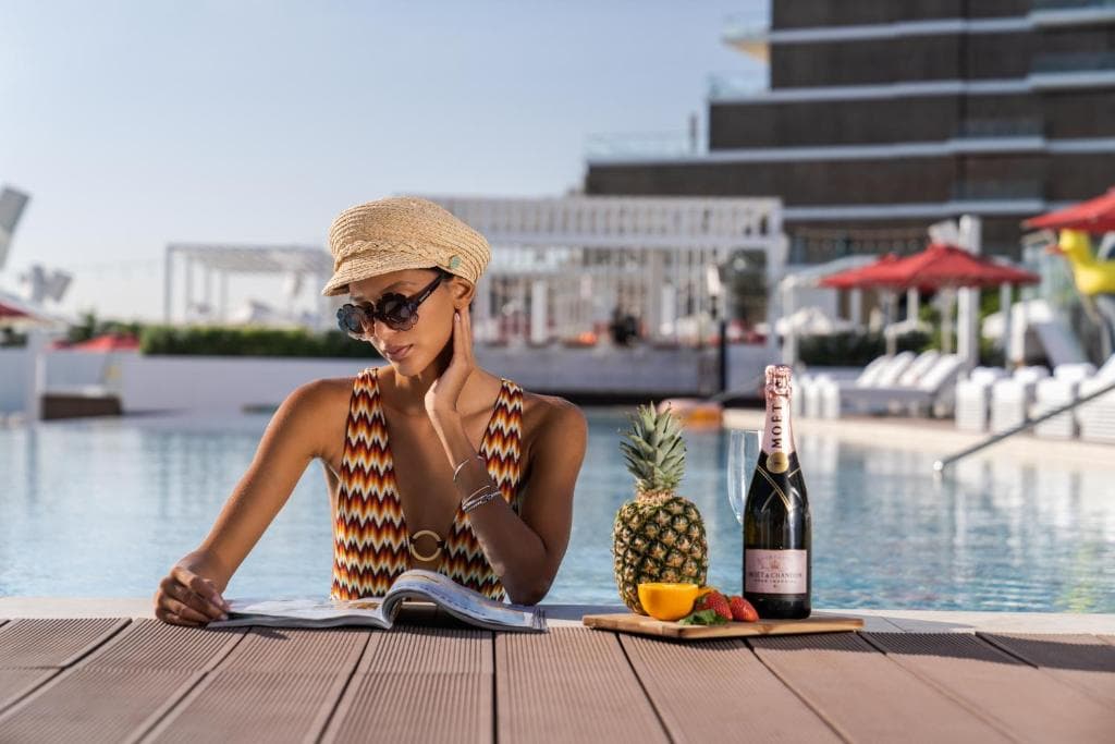 Th8 Palm Dubai Beach Resort, Vignette Collection - 10