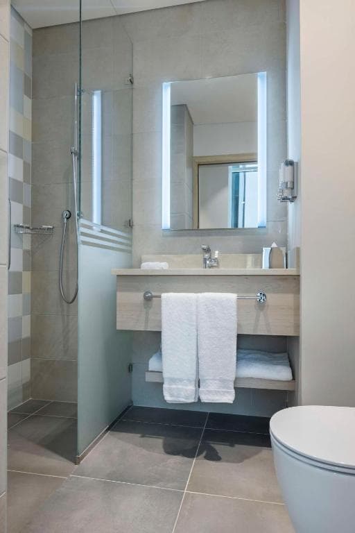 Hotel Hampton by Hilton Doha Old Town - 29