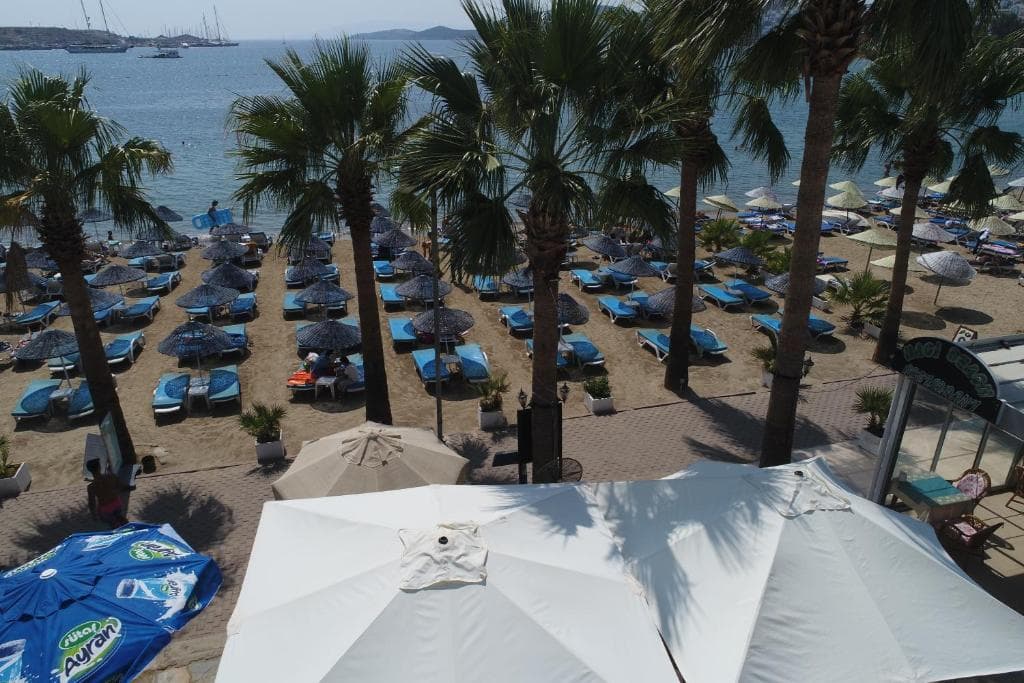 Hotel Nagi Beach - 8
