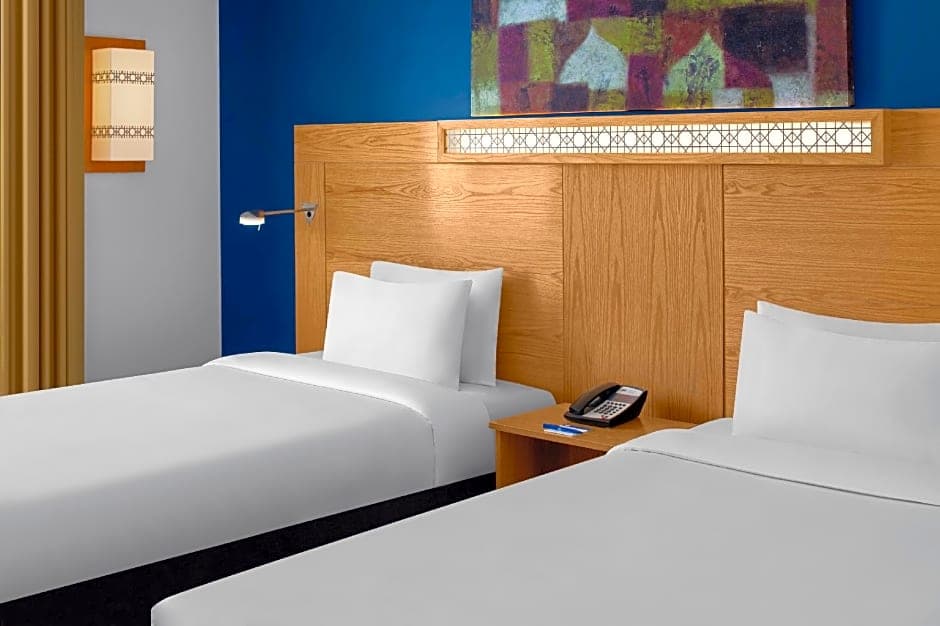 Hotel Holiday Inn Express Dubai Airport, an IHG - 4
