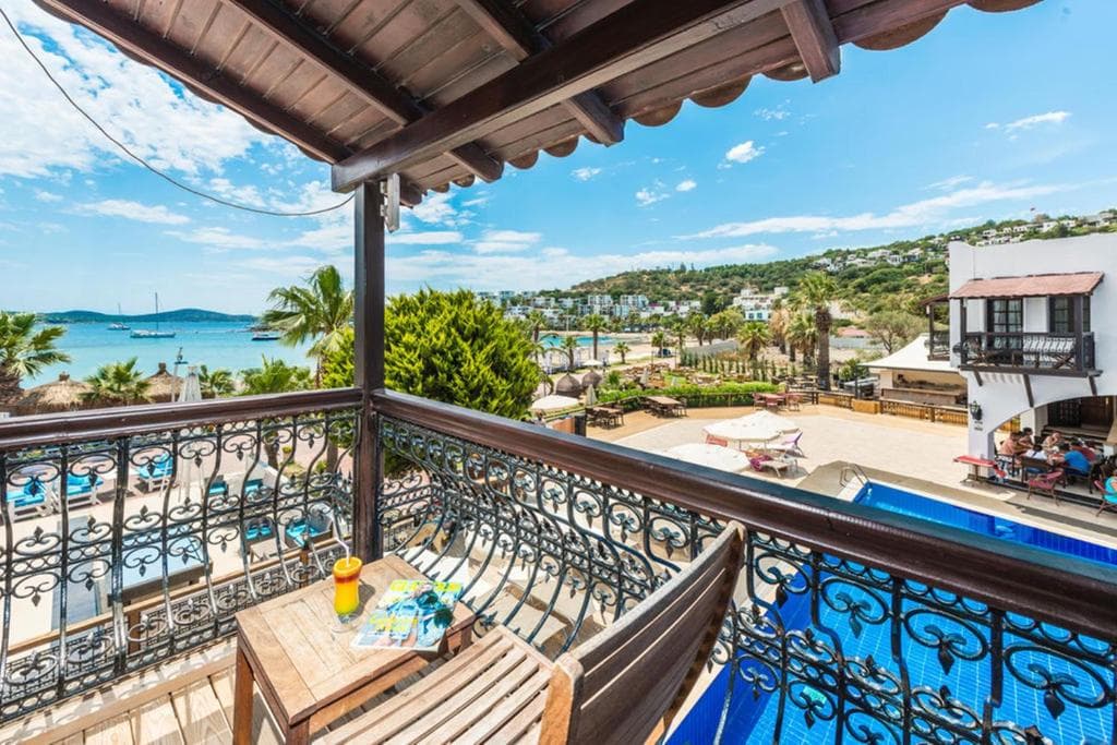 Costa Bitezhan Hotel - 29
