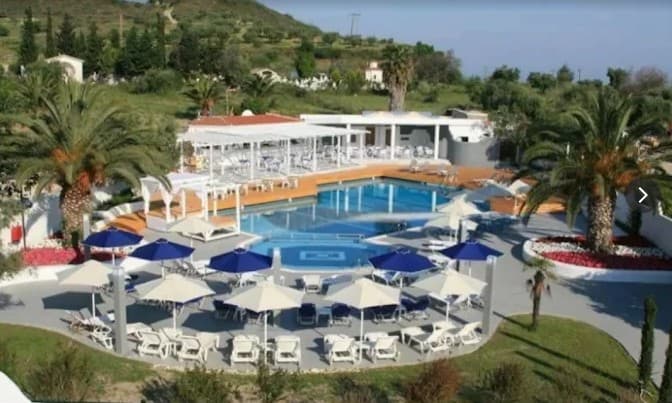 Ioli Village Hotel - 1