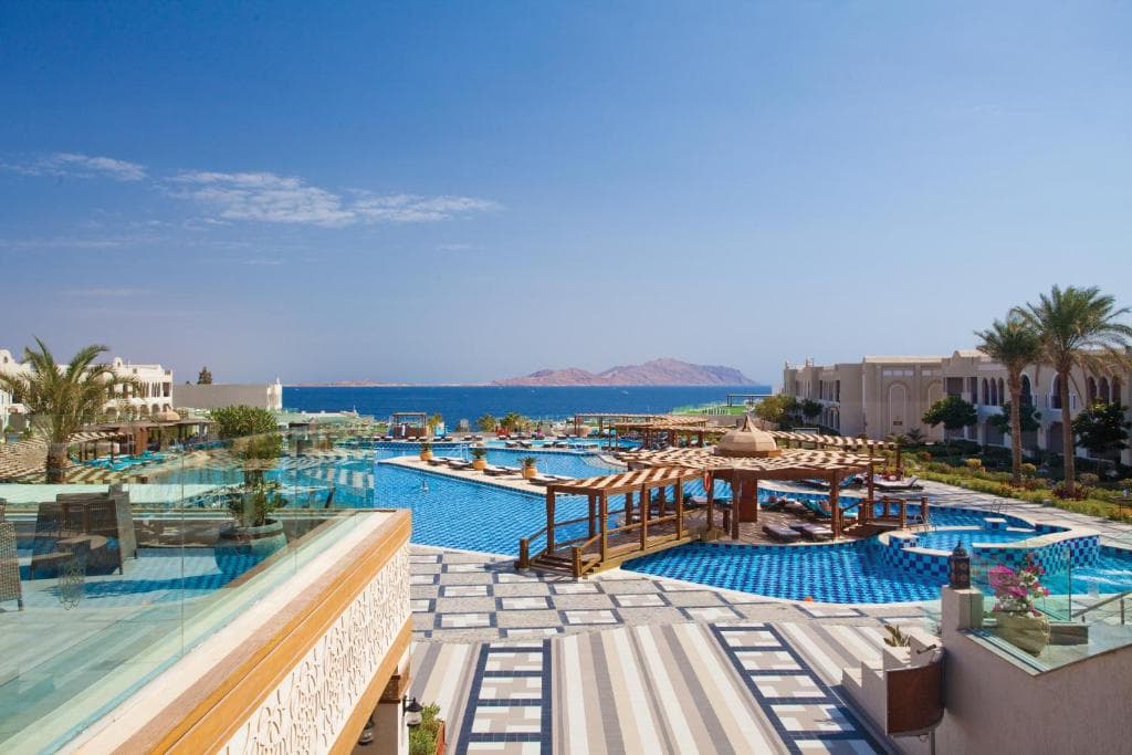 Sunrise Arabian Beach Resort - 8