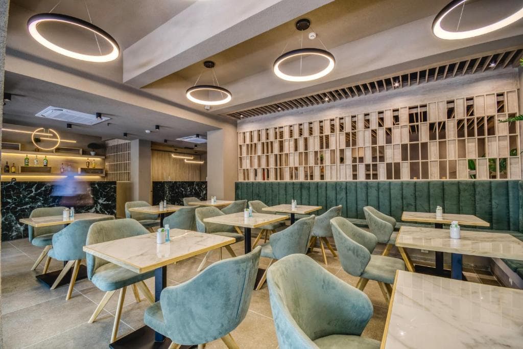 Astron Hotel - 34