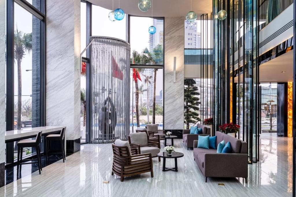 Hilton Garden Inn Da Nang - 2