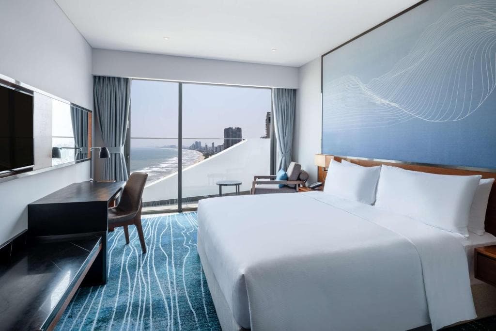 Hilton Garden Inn Da Nang - 26