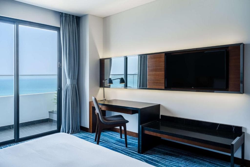 Hilton Garden Inn Da Nang - 29