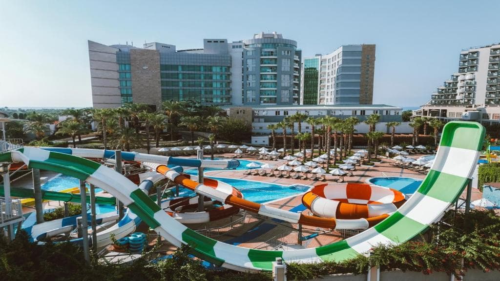 Sherwood Exclusive Lara (ex Sherwood Breezes) - 3