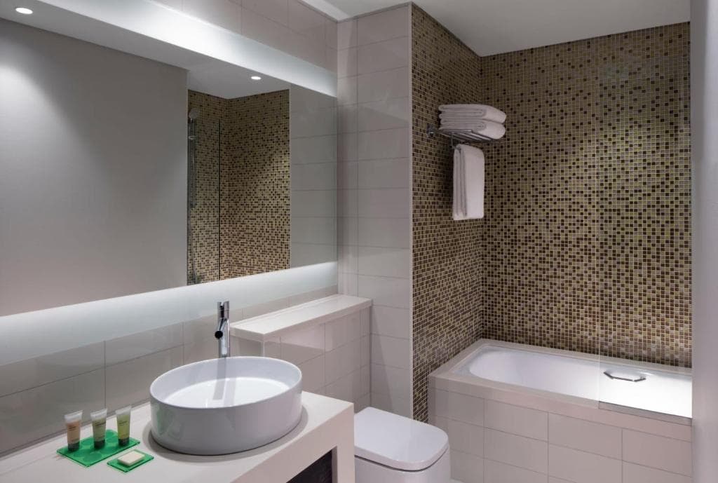 Hyatt Place Dubai Al Rigga - 35
