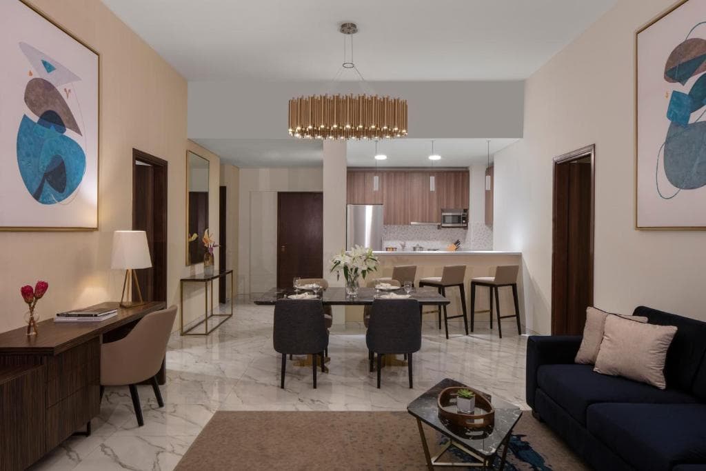 Avani Plus Palm View Dubai Hotel & Suites - 18