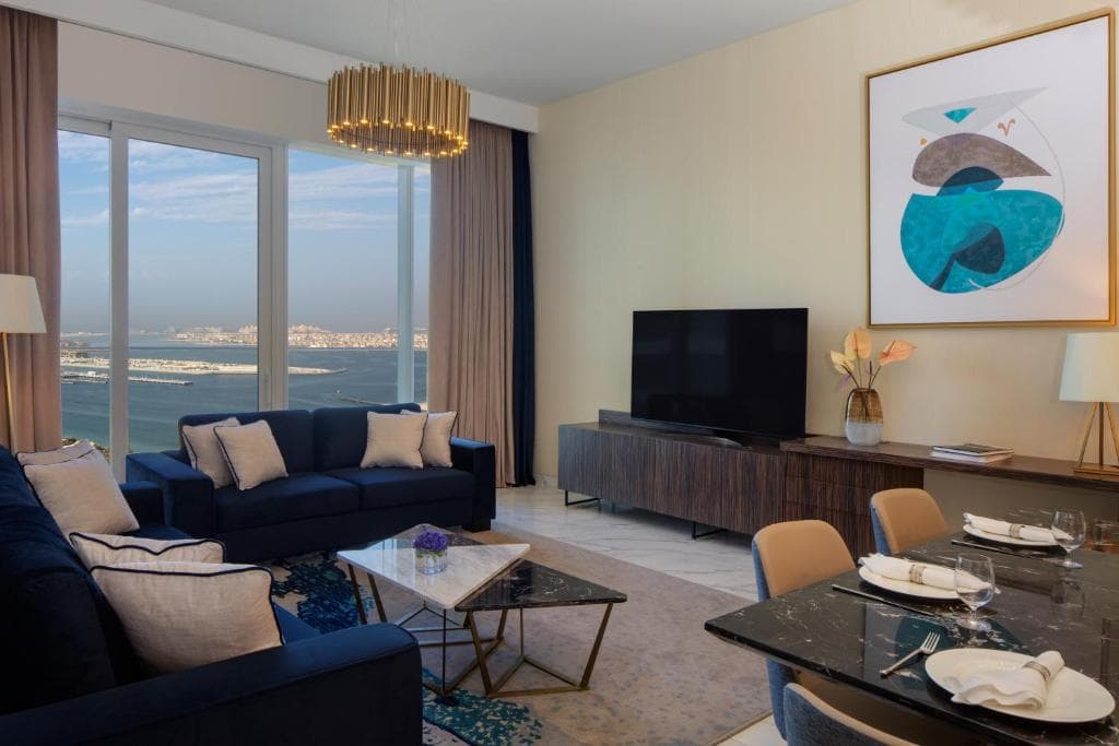 Avani Plus Palm View Dubai Hotel & Suites - 23