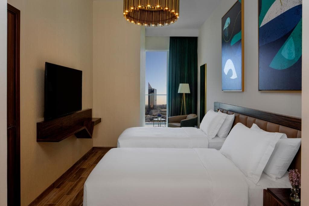 Avani Plus Palm View Dubai Hotel & Suites - 28