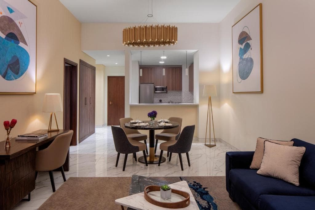 Avani Plus Palm View Dubai Hotel & Suites - 31