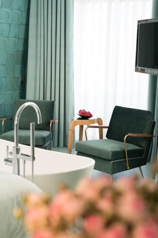 WC by The Beautique Hotels - 10