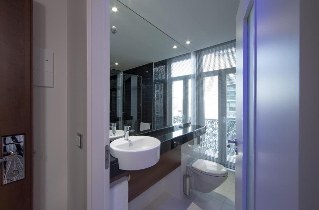 Holiday Inn Express Lisboa - Av. Liberdade - 21