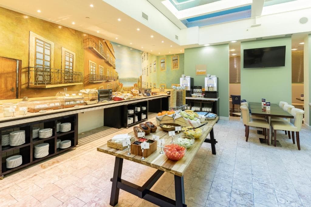 Holiday Inn Express Lisboa - Av. Liberdade - 38