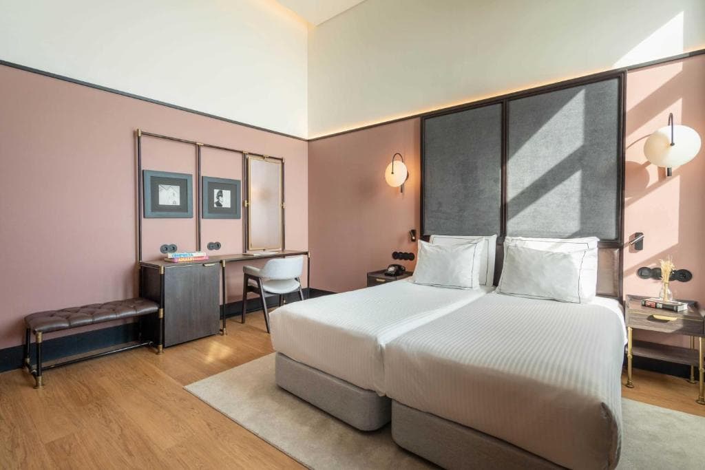 The Editory Riverside Hotel - 14