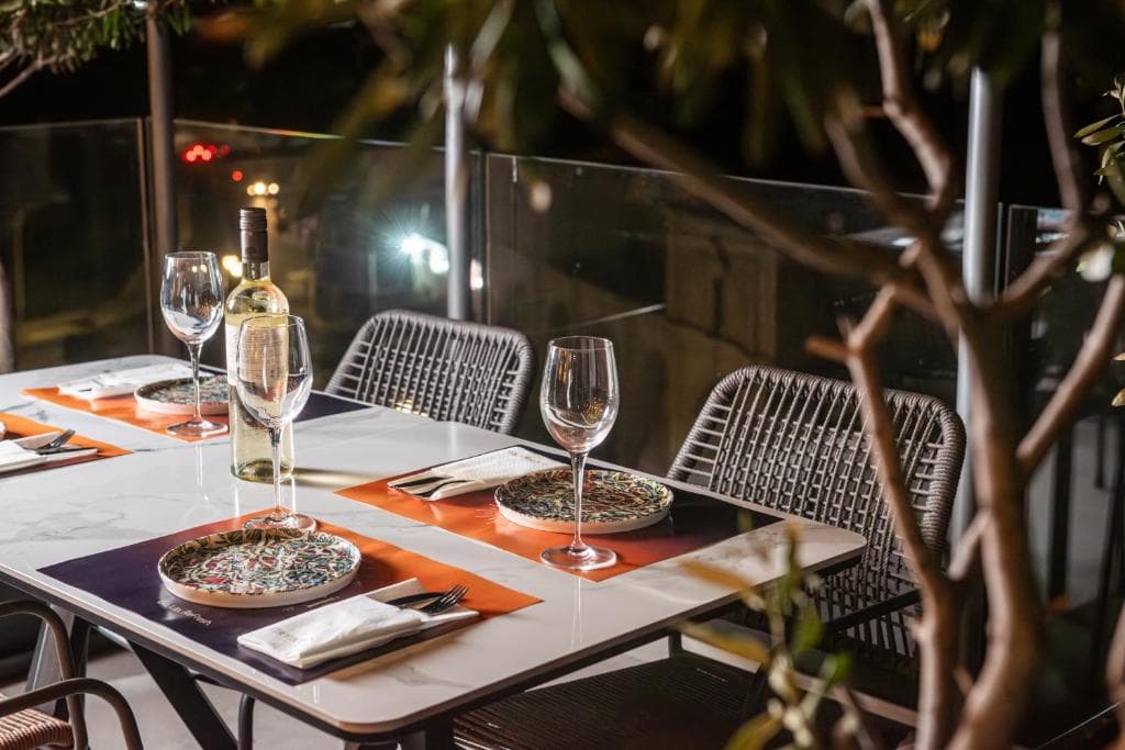 Rise Street Art Hotel - 29