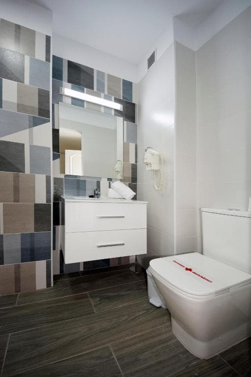 Hotel Skyview by LIVVO - 17