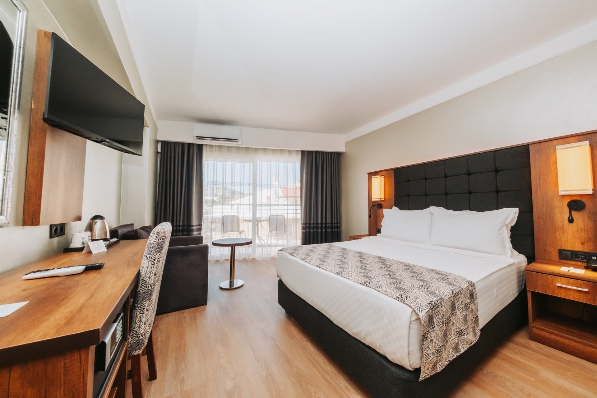 Hotel Grand Ideal Premium - 10