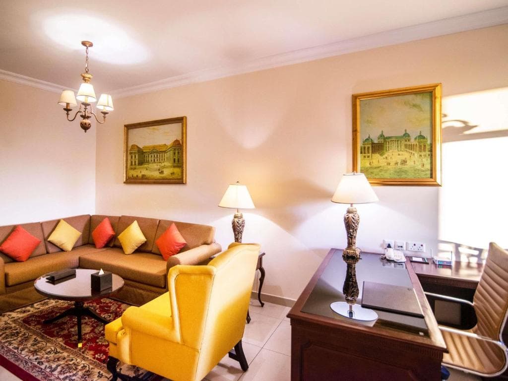 Hotel Mercure Barsha Heights Suites & Apartments Dubai - 16