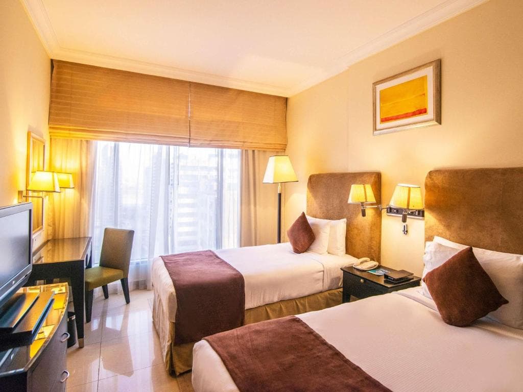 Hotel Mercure Barsha Heights Suites & Apartments Dubai - 22