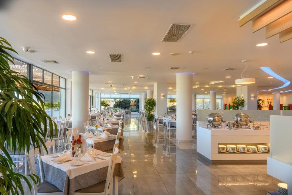 Grand Holiday Resort - 10