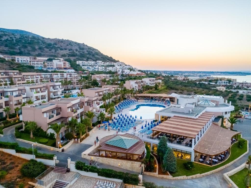 Grand Holiday Resort - 22