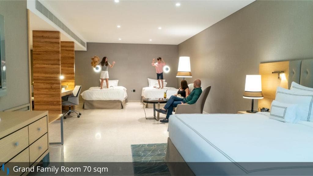 Grand Cosmopolitan Hotel - 26
