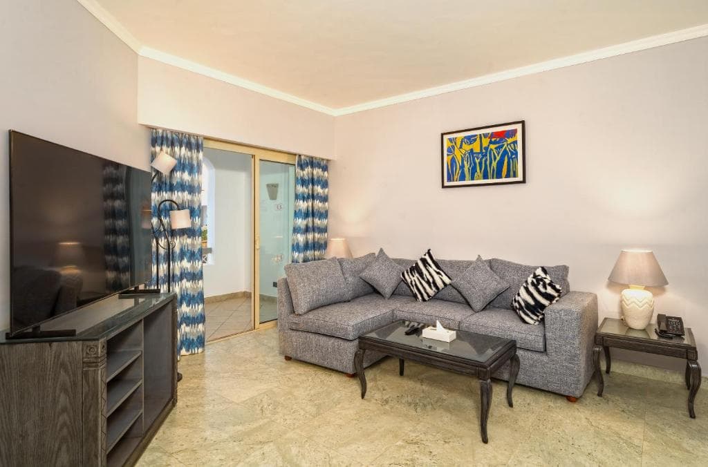 Invidia Coral Beach Resort Tiran (Ex. Rotana) - 12