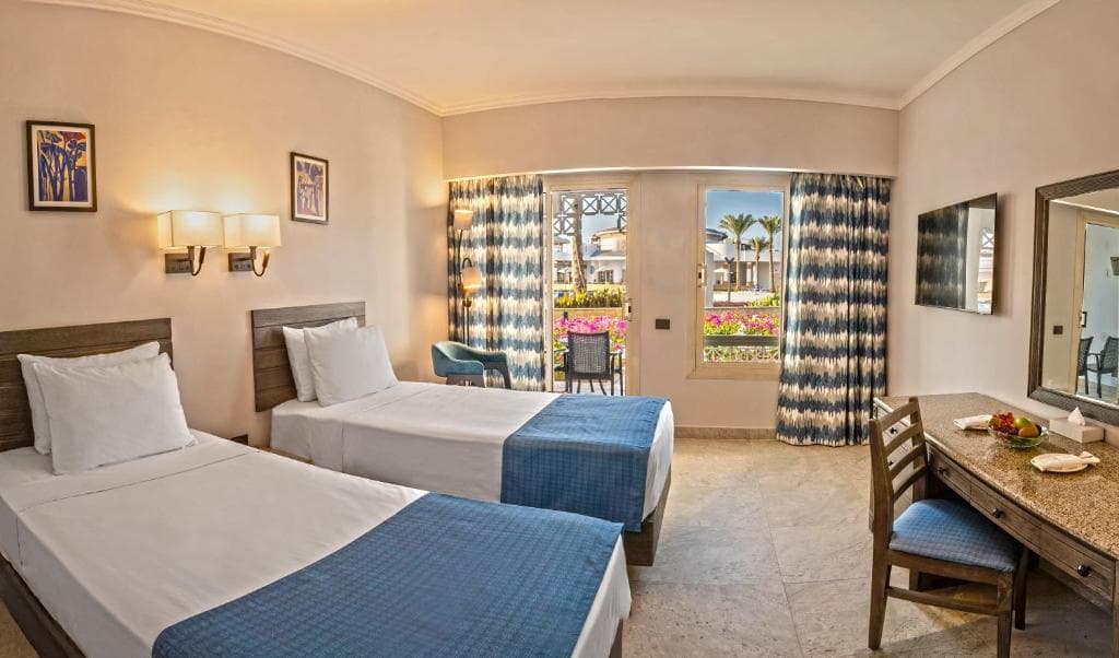 Invidia Coral Beach Resort Tiran (Ex. Rotana) - 32