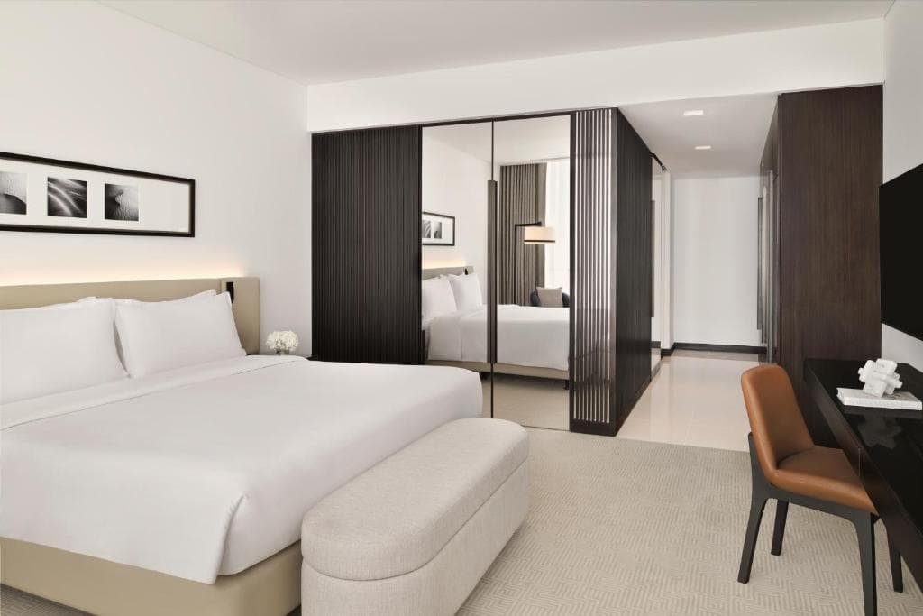 Sheraton Grand Hotel Dubai - 14