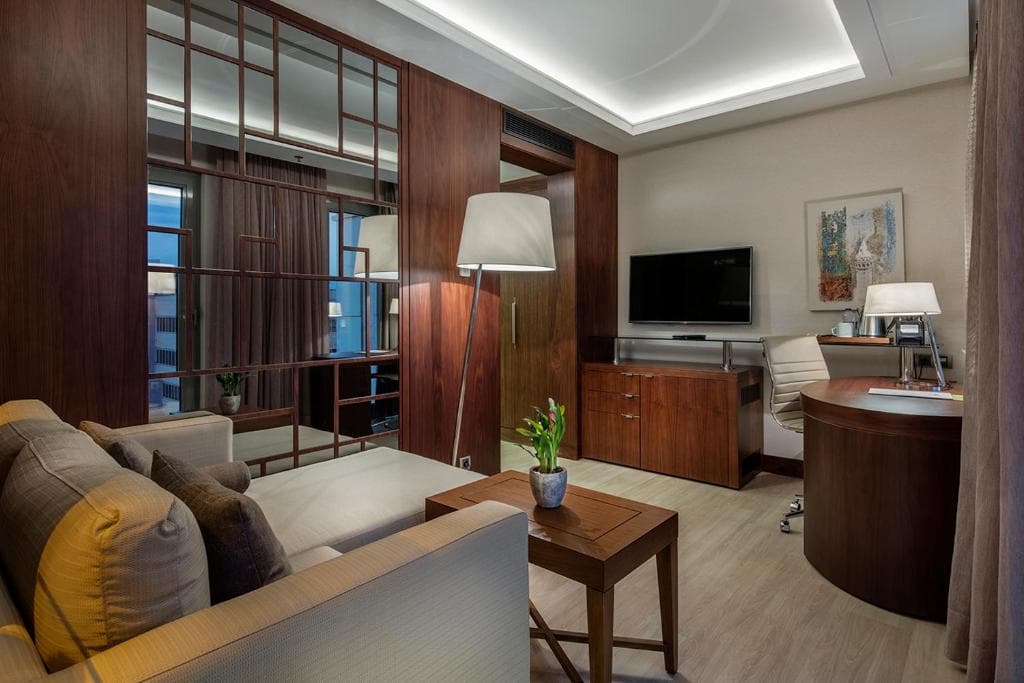 DoubleTree by Hilton Istanbul Topkapi - 35