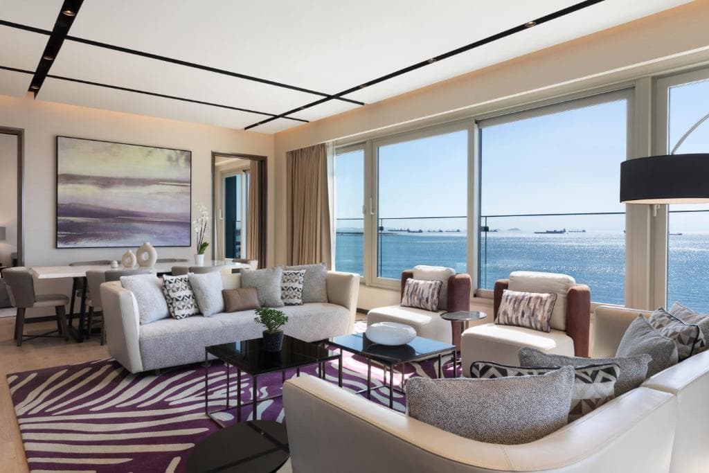 JW Marriott Hotel Istanbul Marmara Sea - 3