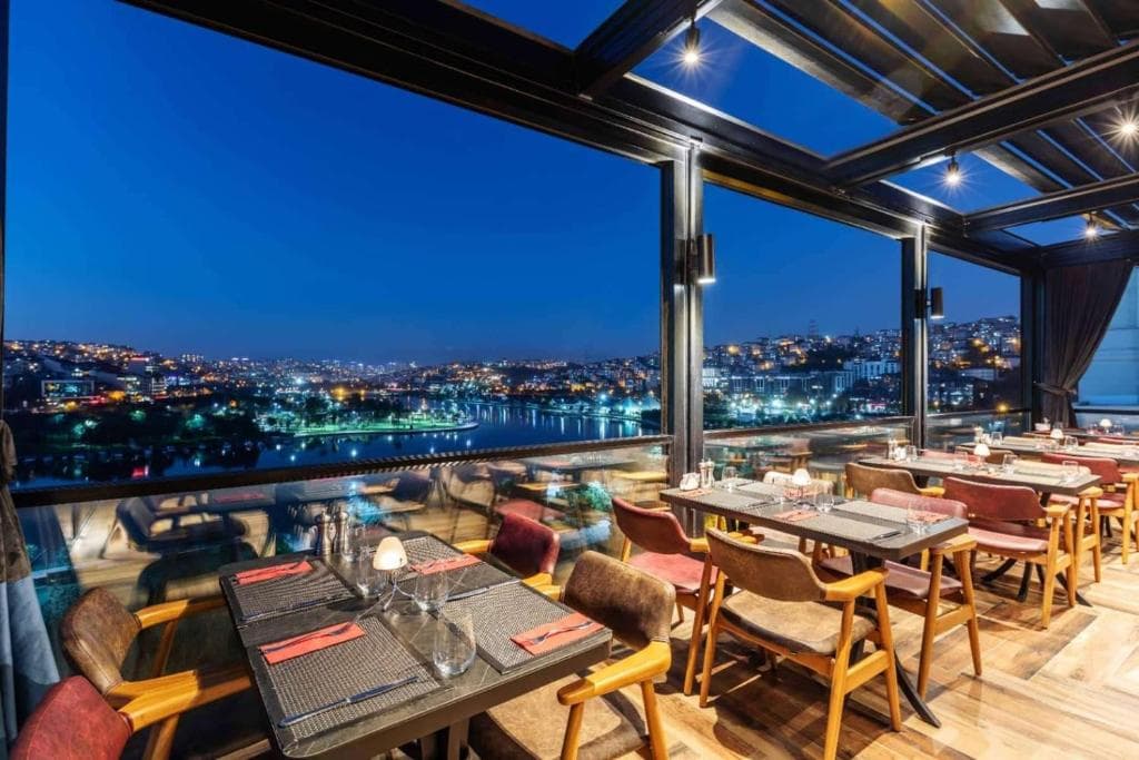 Ramada Hotel And Suites by Wyndham Istanbul Golden Horn - 21