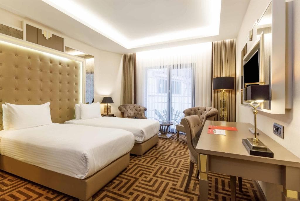 Ramada Hotel And Suites by Wyndham Istanbul Golden Horn - 24