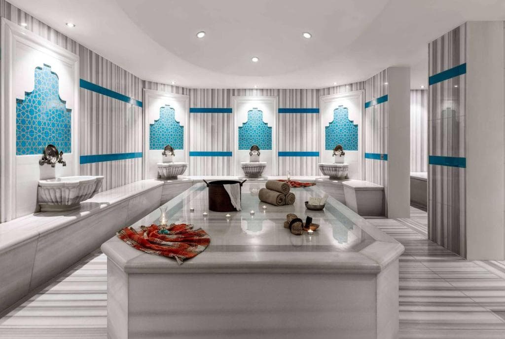 Ramada Hotel And Suites by Wyndham Istanbul Golden Horn - 32